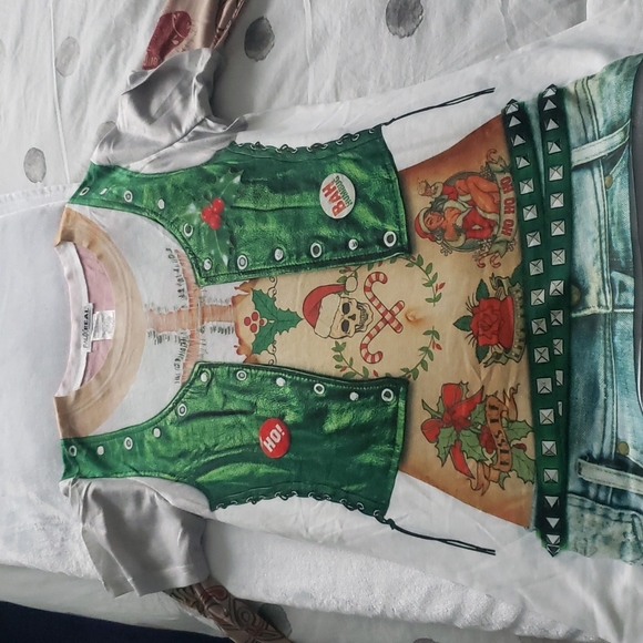 Tops - Christmas tshirt